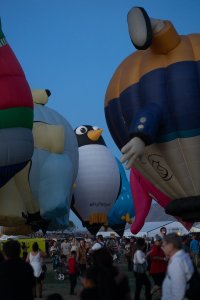 2024BalloonFiestaGlow-65.jpg